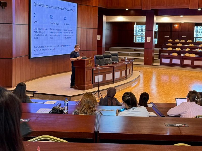 Phillip Kingston at Nazarbayev University
